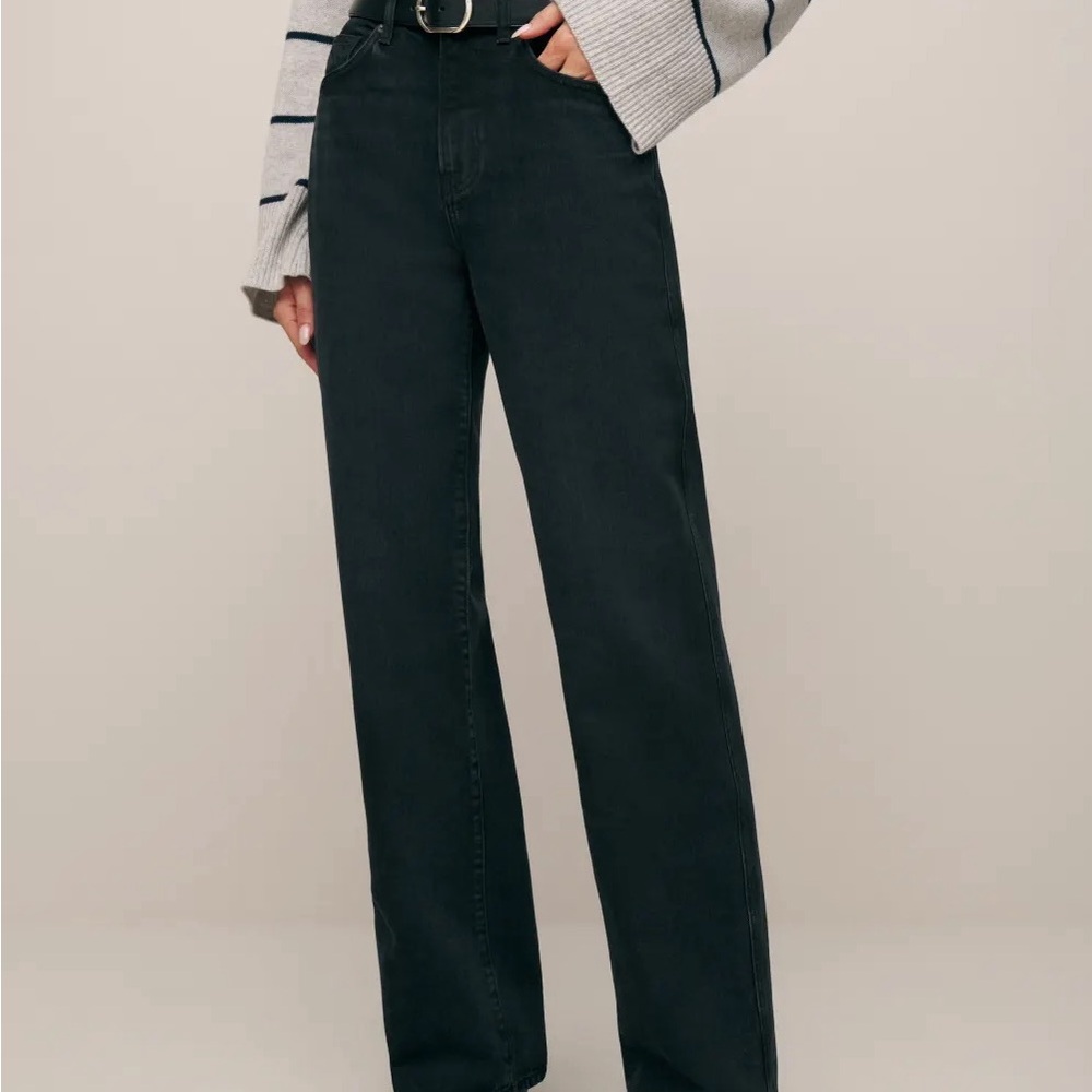 Reformation Val 90s Mid Rise Straight Jeans (Black)